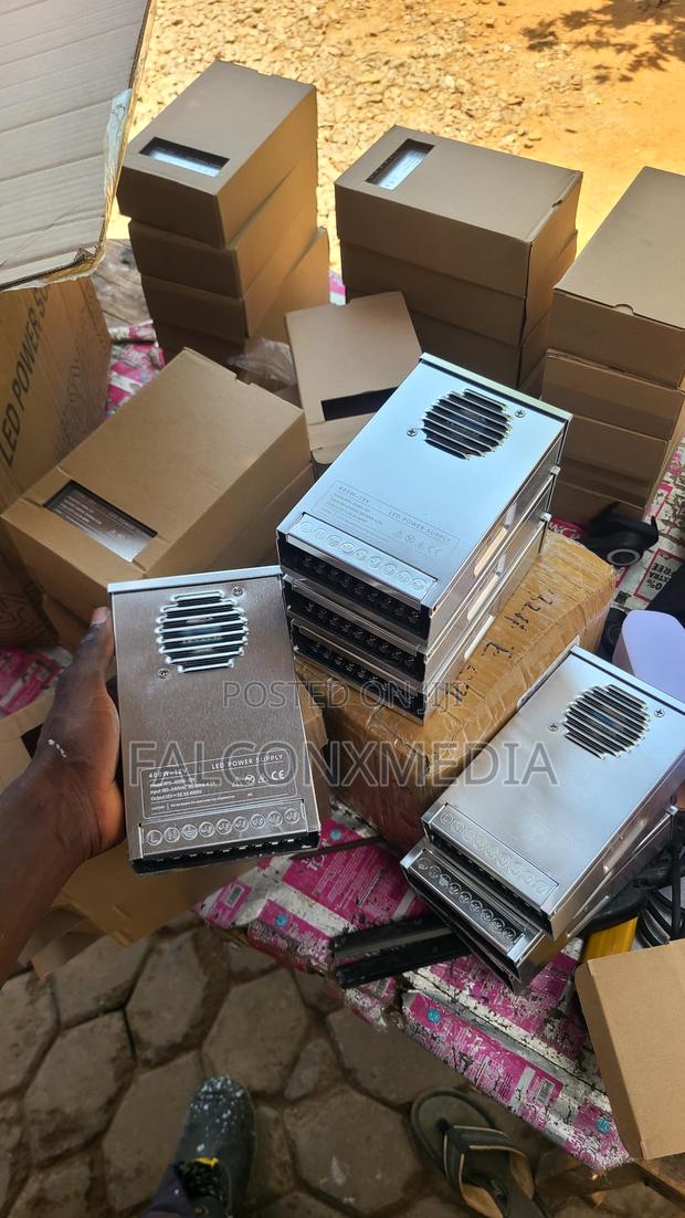 Led Power Supply · Photo 3
