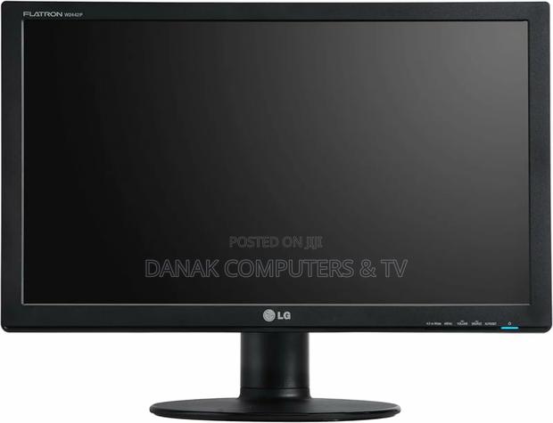 LG 24-Inch Widescreen LCD Monitor · Photo 1