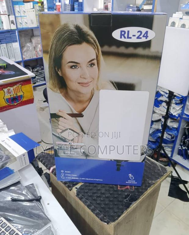 Rl-24 Studio Light · Photo 1