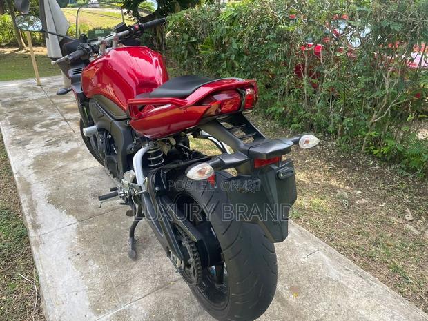 Yamaha 2018 Red · Photo 4
