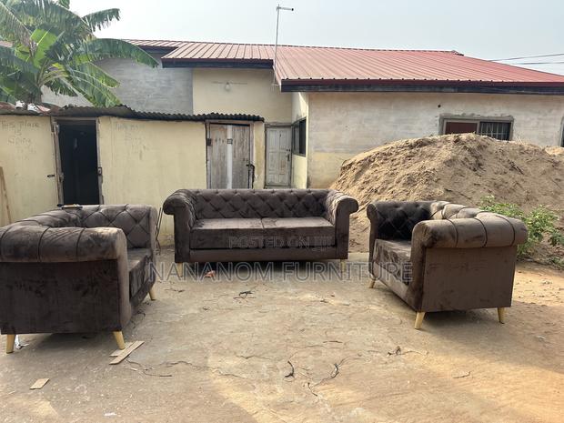 Sofa Set Available · Photo 2