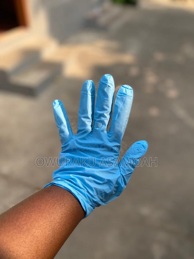 Disposable Nitrile Powder Free Blue Gloves · Photo 4