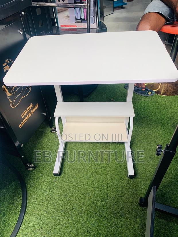 Study/Laptop Table With Wheels · Photo 2