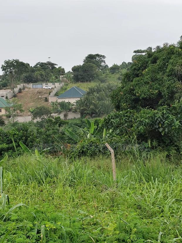 Tarred Road Genuine Plot for Sale Aburi · Photo 1