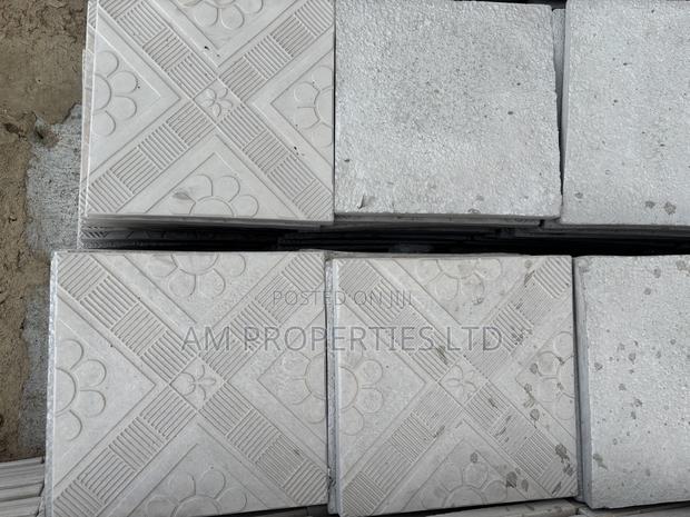 Pavement Blocks and Curbs for Sale · Photo 2