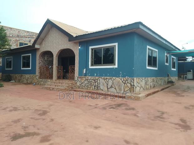 5bdrm House in Dki Properties, Valley View Area for sale · Photo 1
