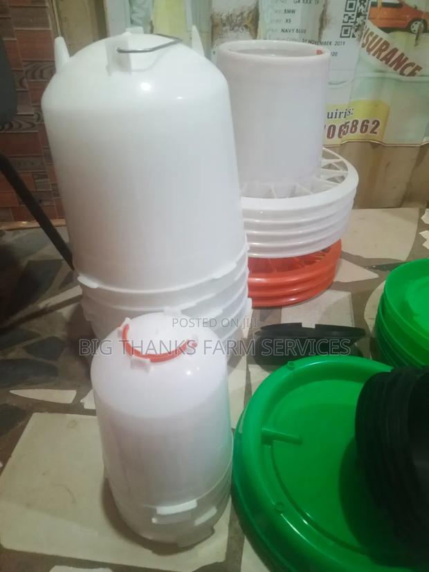 15l Poultry Drinkers · Photo 1