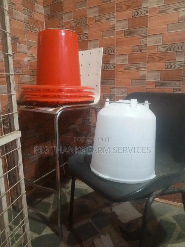 Poultry Feeders, 6kg · Photo 1