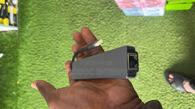 7 in 1 Usb Type C Adoptor · Photo 5