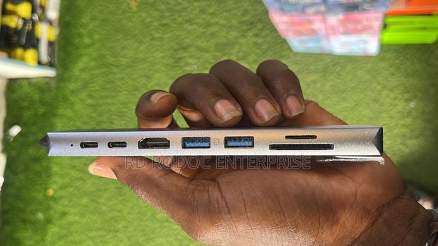 7 in 1 Usb Type C Adoptor · Photo 6
