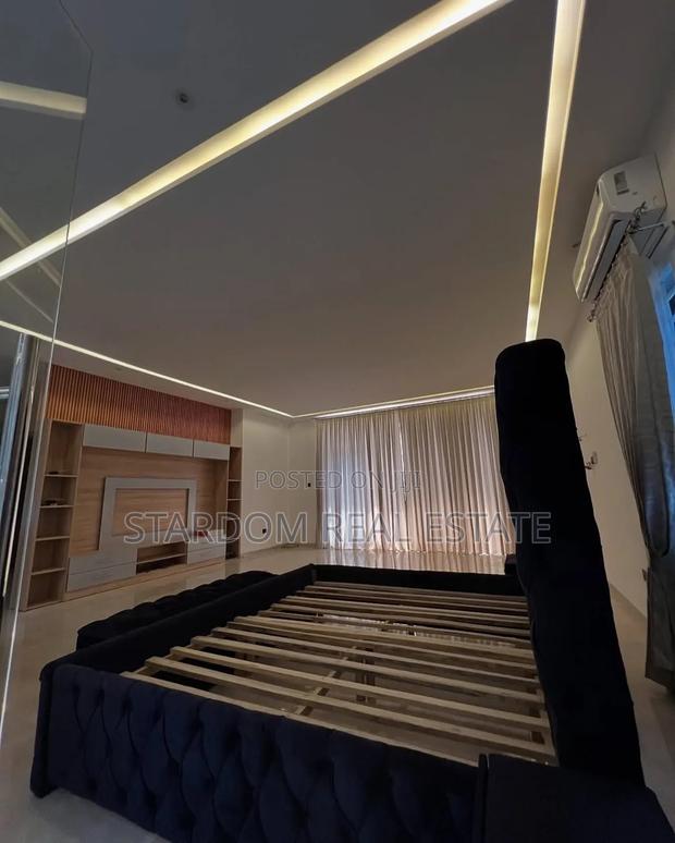 5bdrm Duplex in Ashaley Botwe for sale · Photo 6