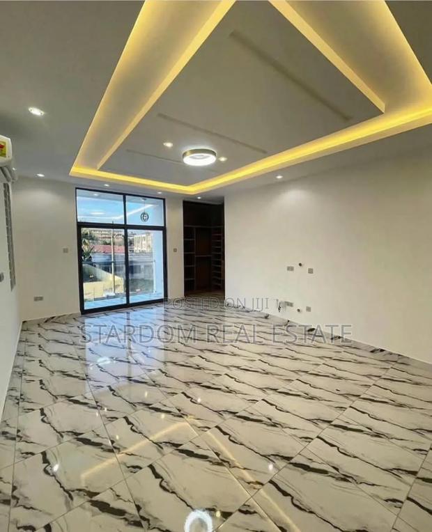 4bdrm Duplex in Ogbojo, East Legon for sale · Photo 3