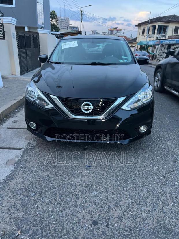 Nissan Sentra SL 2018 Black · Photo 8