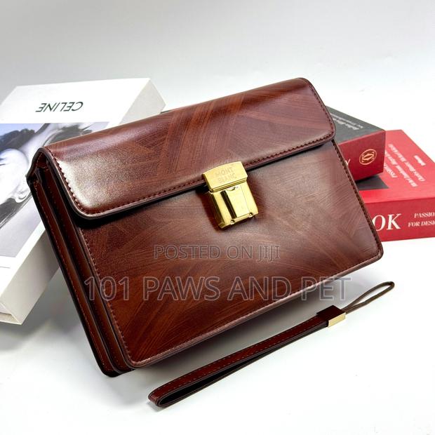 Men’S Clutch Purse From Mont Blanc · Photo 3