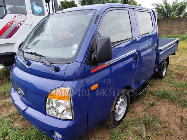 Hyundai Double Cabin Truck.Intercooler Engine. New Arrivals. · Photo 2