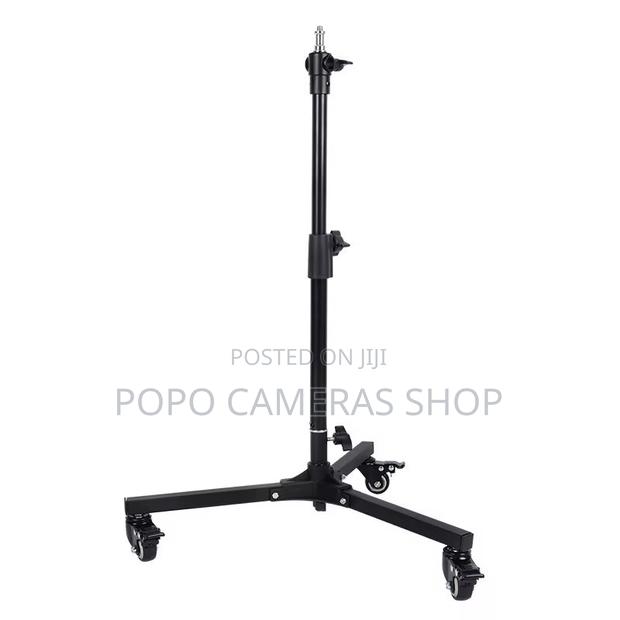 Bosh 75cm Mini Light Stand With Wheels · Photo 5