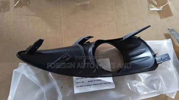 Matrix /Vibe 2009-2010 Fog Lamp Covers Available · Photo 1