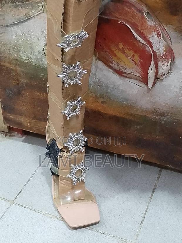 High Classic Design Nude Sandals Heels · Photo 2
