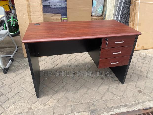 Coffee Brown Office Desk (120cm) · Photo 1