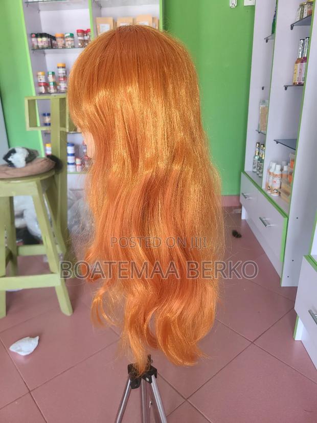 Orange Body Wave French Cut Wig · Photo 3