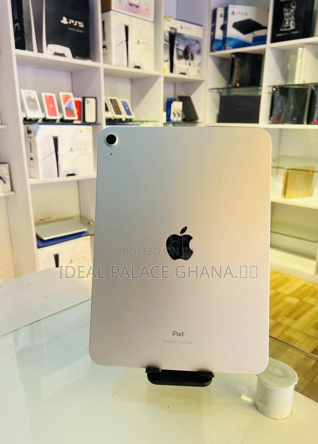 Apple iPad 10.2 (2020) 64 GB Silver · Photo 6