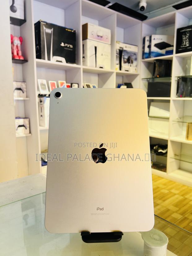 Apple iPad 10.2 (2020) 64 GB Silver · Photo 4
