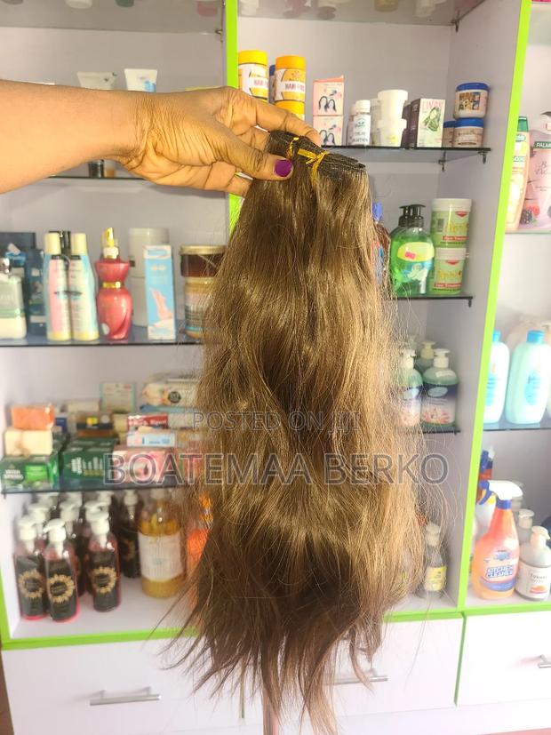 Clip in Hair Extensions · Photo 7