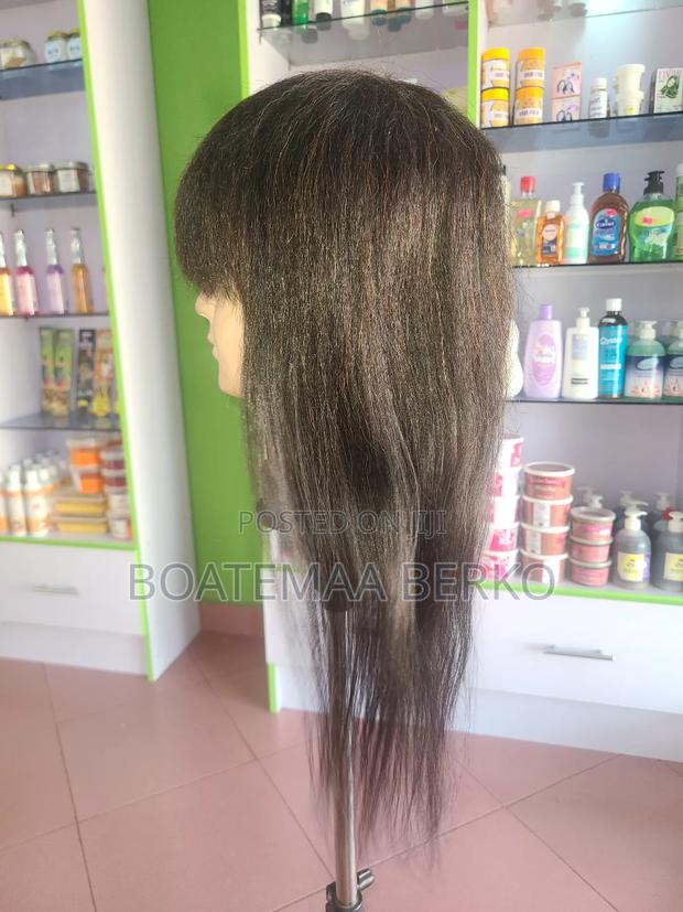 Black Human Hair French Cut Wig · Photo 4