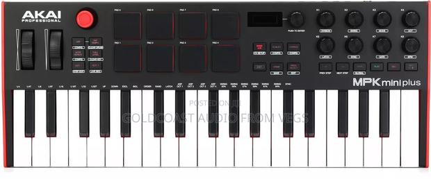Akai Mini Plus Keyboard · Photo 4