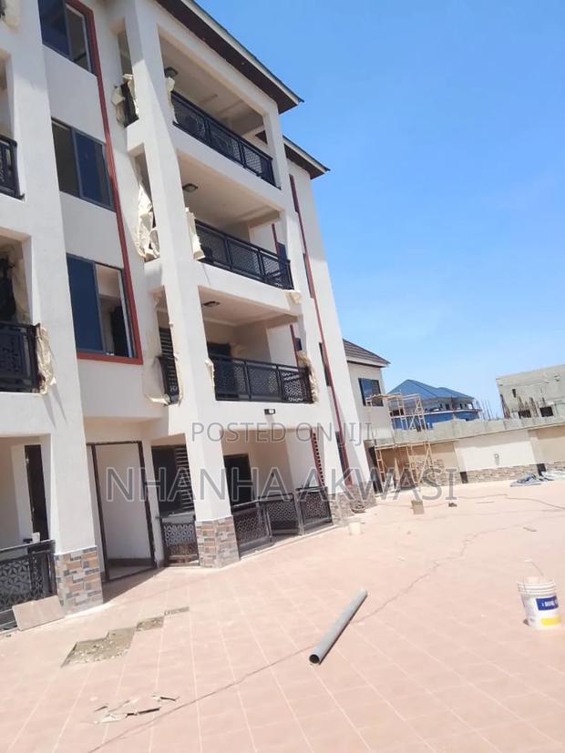 2bdrm Apartment in Lashibi Mf, Tema Metropolitan for rent · Photo 3