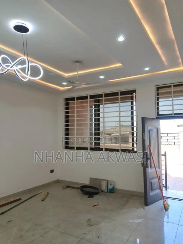 2bdrm Apartment in Lashibi Mf, Tema Metropolitan for rent · Photo 6