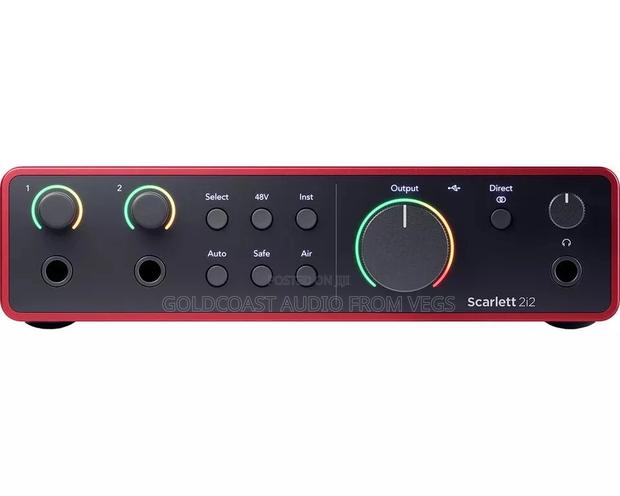 Focusrite Scarlett 18i16 Usb-C Audio/Midi Interface-4th Gen · Photo 3