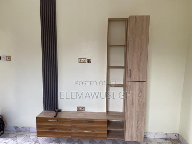 Mordern Tv Stand · Photo 3