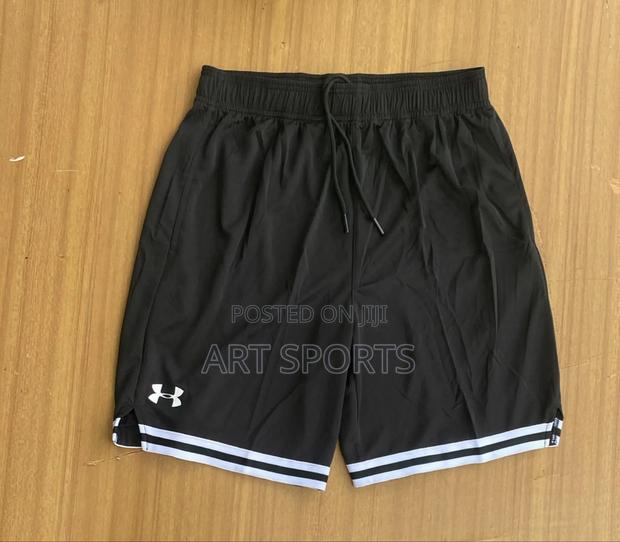 Basketball Shorts · Photo 2