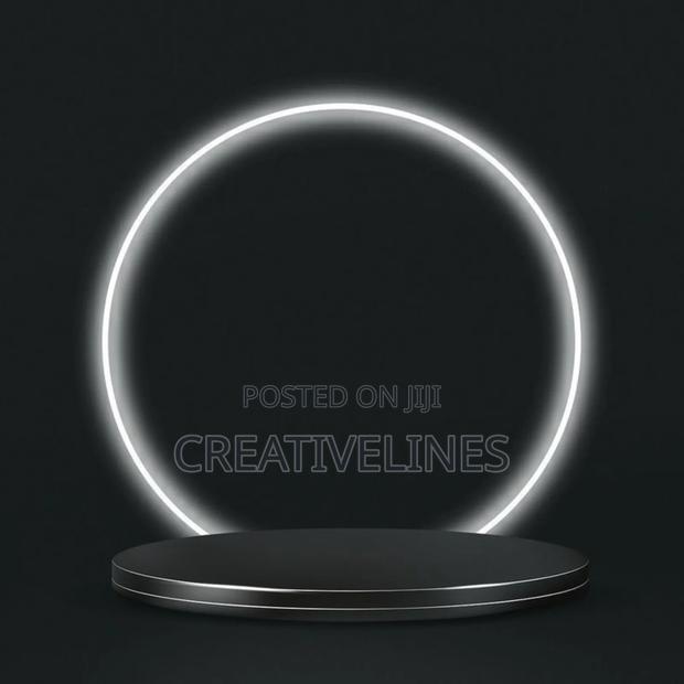 Mirror With 3d Lights · Photo 2
