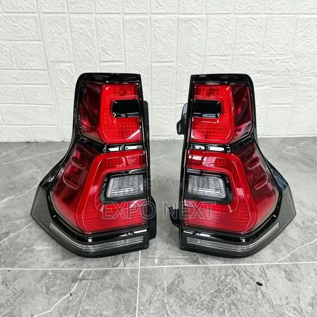 Toyota Land Cruiser Prado 2016-2022 LED Tail Lights · Photo 1