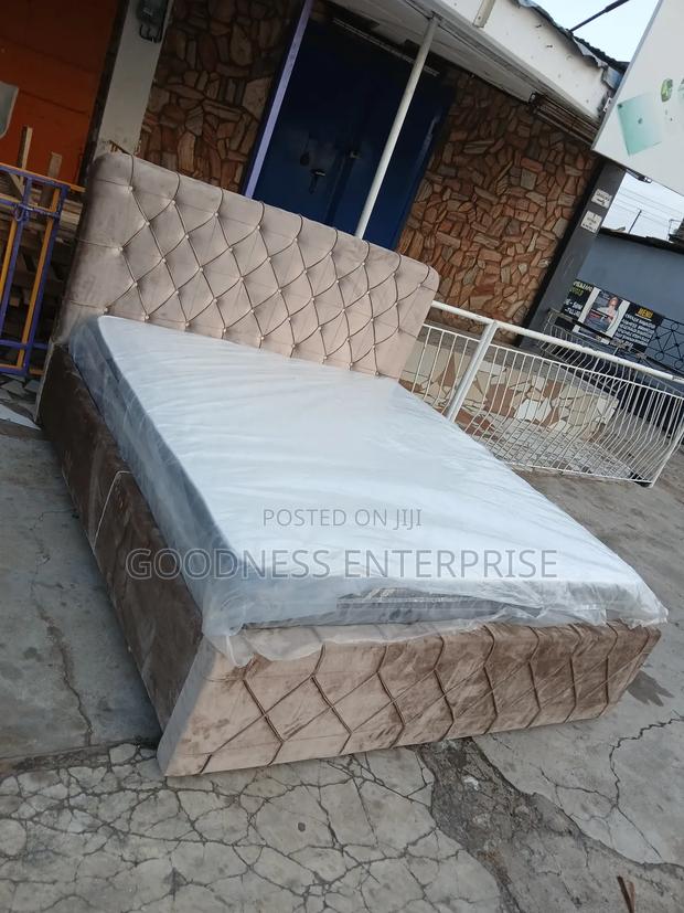 Design Queen Bed Frame With Mattress · Photo 1