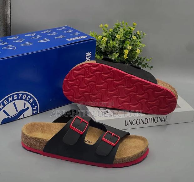Authentic Birkenstock Arizona Slides Black/White · Photo 2
