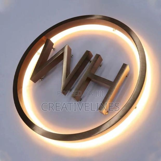 Round Lighting Signage · Photo 1