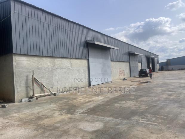 2,750 SQM Warehouse at Tema for Rent · Photo 2