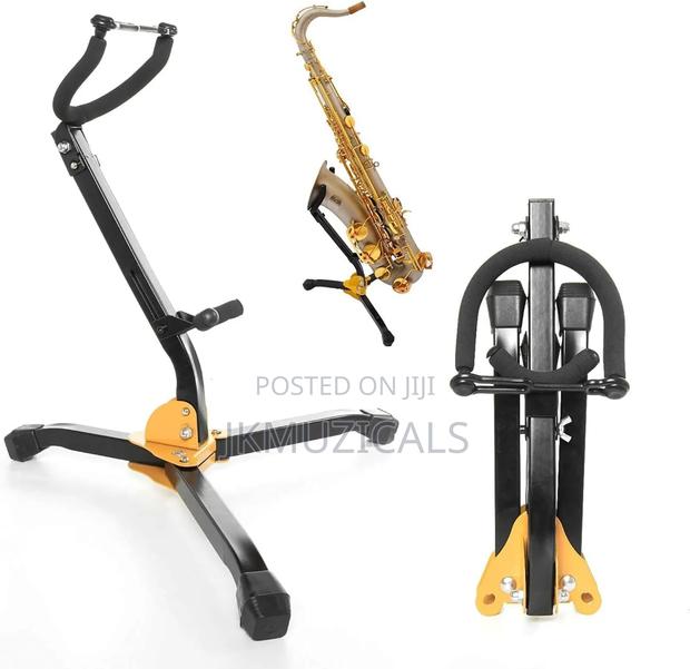Saxophone Stand · Photo 1