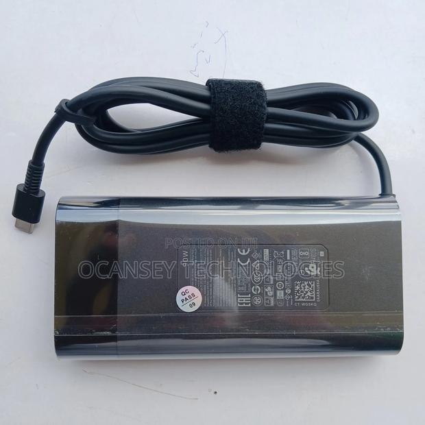 Original Hp Type-C 20v 4.5a 90w Adapter / Charger · Photo 1
