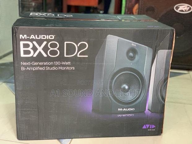M-Audio Bx8 D2 Studio Monitors · Photo 1
