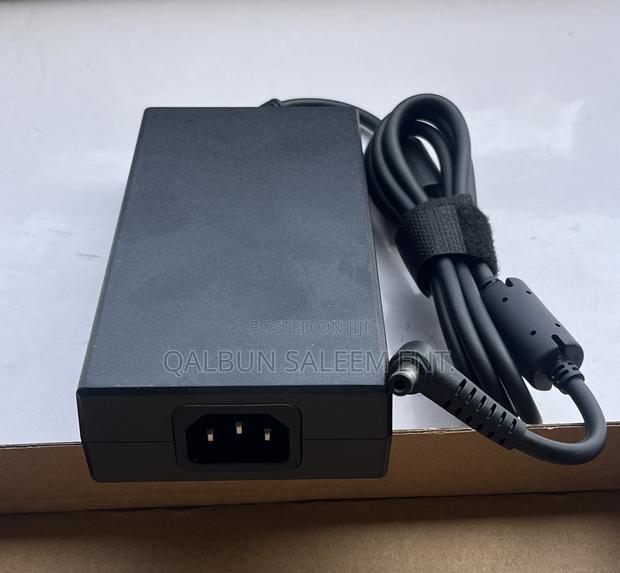 Original Msi 20v 11.5a 230w Adapter / Charger ๐ ยท Photo 3
