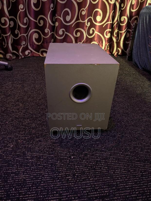 Denon 10 Inches Subwoofer · Photo 1