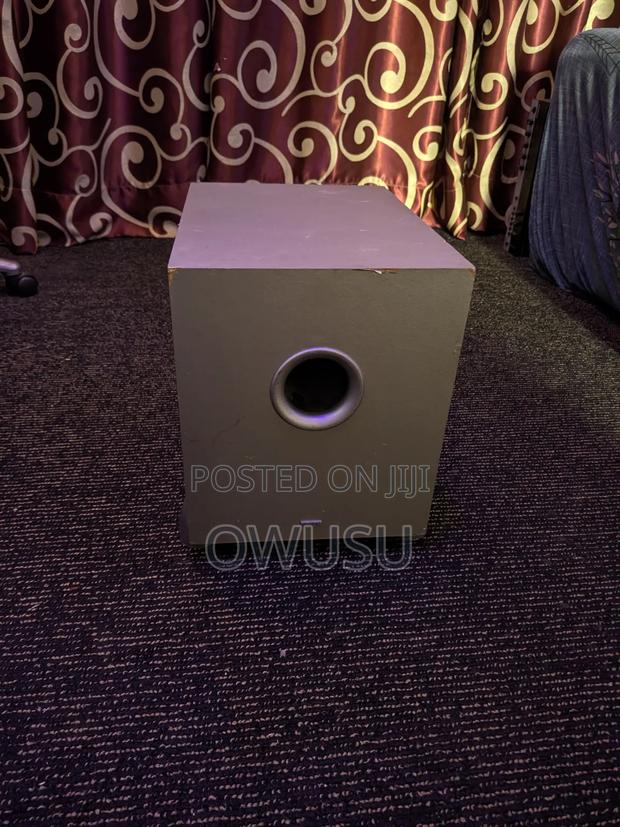 Denon 10 Inches Subwoofer · Photo 3