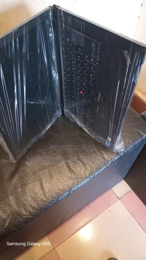 New Laptop Lenovo ThinkPad A22m 8GB Intel Core i5 HDD 500GB · Photo 3