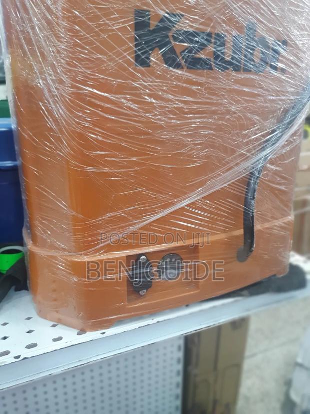 Rechargeable Battery Knapsack Sprayer · Photo 3