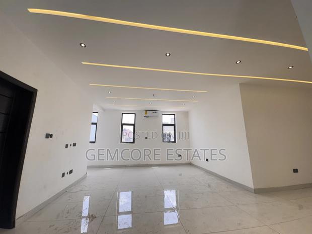 4bdrm House in Nanakrom, Nmai-Dzorn for sale · Photo 8