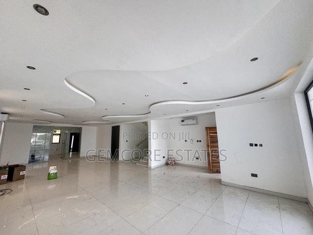 4bdrm House in Nanakrom, Nmai-Dzorn for sale · Photo 3